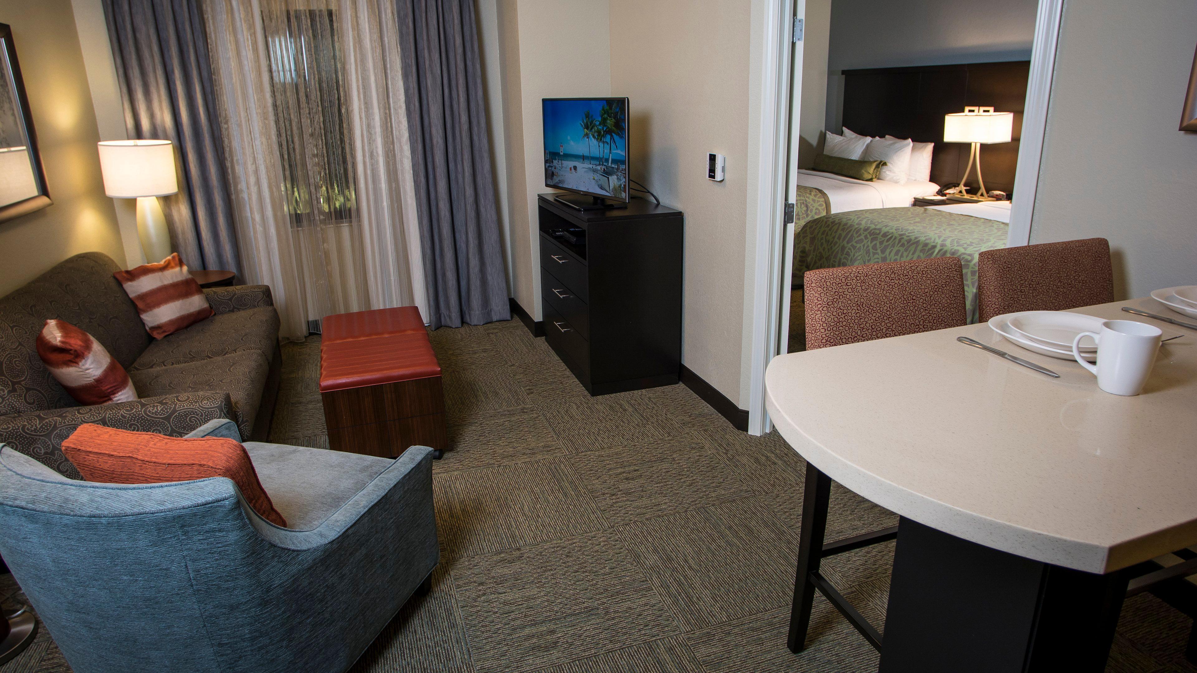 Staybridge Suites Lexington By Ihg Екстериор снимка